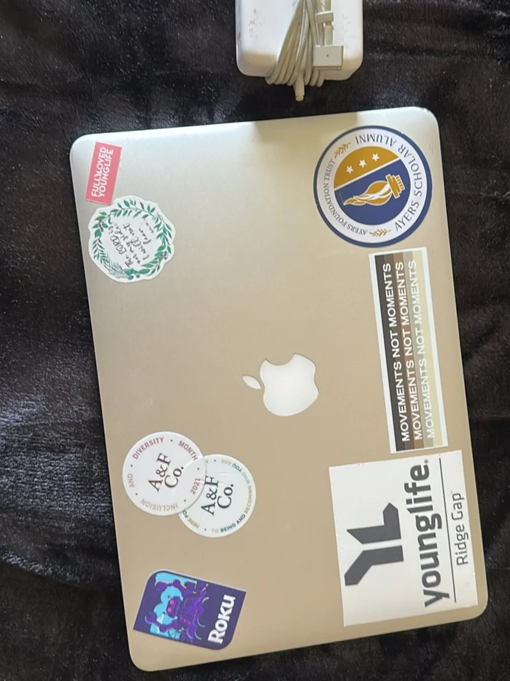 2017 MacBook air - Refurbished. Charger included